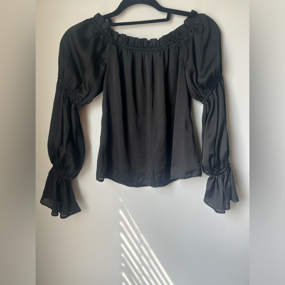 superdown x REVOLVE Black Off Shoulder Stain Lined Long Sleeve Blouse Top XS